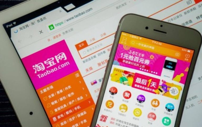 Tải app Taobao trước và xem các sản phẩm