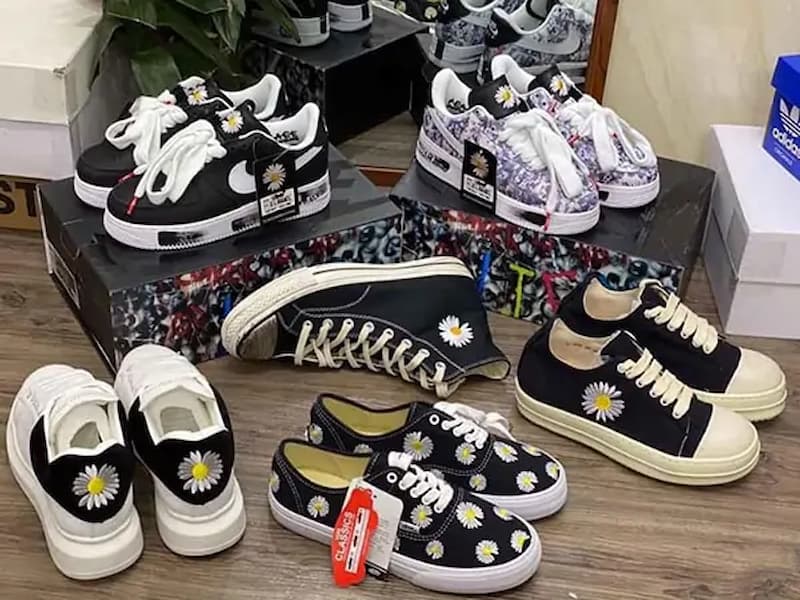 Order giày sneaker Taobao tại xưởng dễ đặt theo yêu cầu