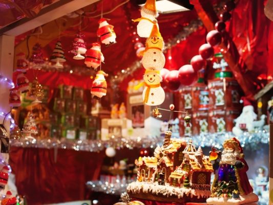 Nhập đồ trang trí Noel