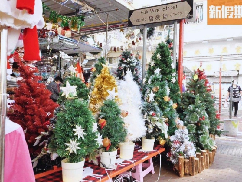 Nhập đồ trang trí Noel